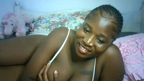 Snapshot of hornny4amani chatting on December 10, 2024, 8:27 pm AMANI online show from December 10, 2024, 8:27 pm