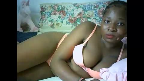 Snapshot of hornny4amani chatting on December 13, 2024, 11:23 am AMANI online show from December 13, 2024, 11:23 am