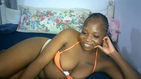 Snapshot of hornny4amani chatting on December 17, 2024, 8:54 pm AMANI online show from December 17, 2024, 8:54 pm