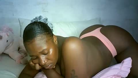 Snapshot of hornny4amani chatting on December 23, 2024, 7:52 pm AMANI online show from December 23, 2024, 7:52 pm