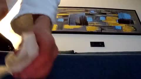 Jan online show from February 13, 2025, 8:03 pm