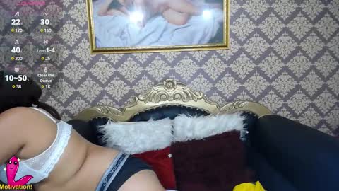 CATALINA Y LAURA  online show from December 3, 2024, 5:20 am