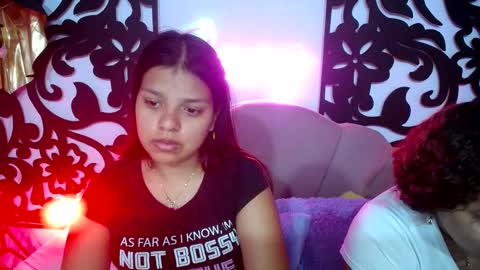CATALINA Y LAURA  online show from September 11, 2025, 12:44 am