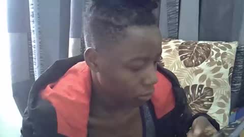 Snapshot of horny_baddie18 chatting on April 10, 2026, 7:46 am Leila online show from April 10, 2026, 7:46 am