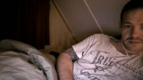 Snapshot of horny_dutch020 chatting on May 4, 2026, 9:00 pm horny_dutch020 online show from May 4, 2026, 9:00 pm