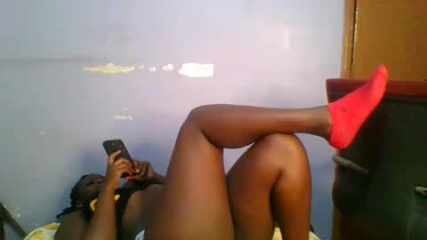 Snapshot of horny_hearts chatting on October 31, 2025, 8:04 am phanice online show from October 31, 2025, 8:04 am