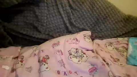 Snapshot of horny_hey chatting on October 17, 2025, 5:32 am Serena online show from October 17, 2025, 5:32 am