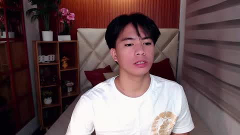 cum boy james online show from April 25, 2026, 12:52 pm