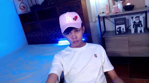 horny_joshxxx online show from April 29, 2026, 5:30 pm
