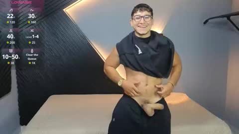 horny_nick18 online show from March 7, 2026, 12:02 pm