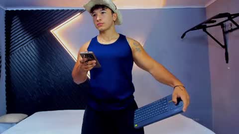horny_nick18 online show from June 18, 2026, 11:25 am