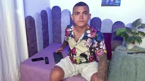 horny_show10 online show from March 19, 2026, 3:38 pm