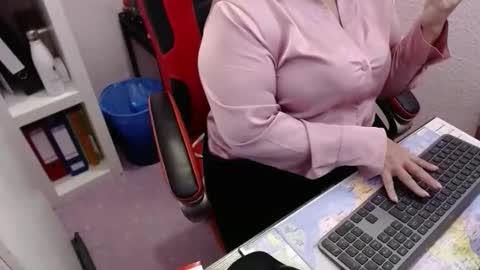 Soso online show from December 2, 2025, 5:46 am