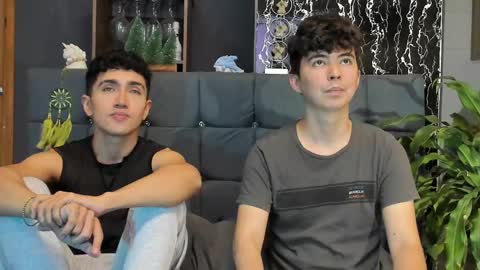 Alex and Camilo online show from February 10, 2025, 9:58 pm