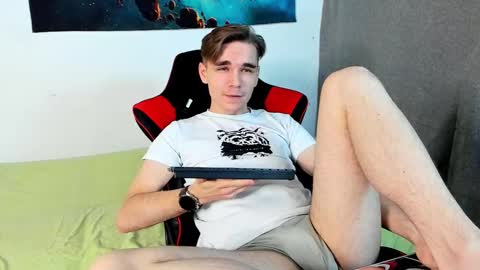 Max online show from February 2, 2025, 11:11 pm