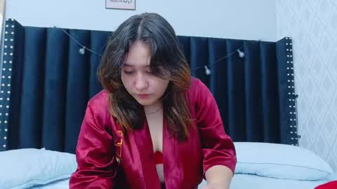 Khloe  online show from September 21, 2025, 12:29 pm