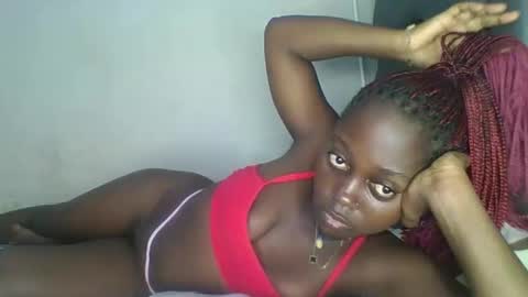 Bella online show from February 25, 2026, 10:08 pm