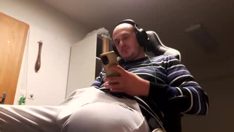 hornycock_1993 online show from December 13, 2024, 7:32 pm