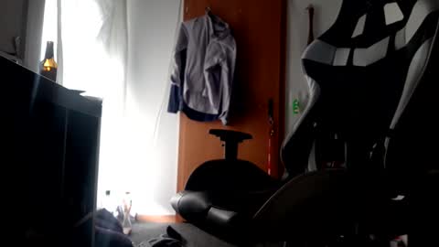hornycock_1993 online show from January 26, 2025, 11:06 am