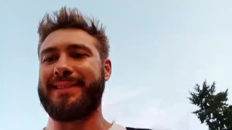 Snapshot of hornydavid_00 chatting on August 3, 2026, 6:00 pm hornydavid_00 online show from August 3, 2026, 6:00 pm
