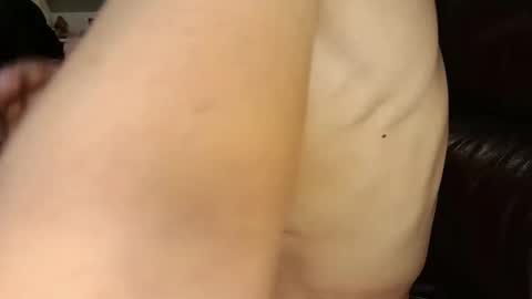 Marten online show from October 22, 2025, 6:13 am