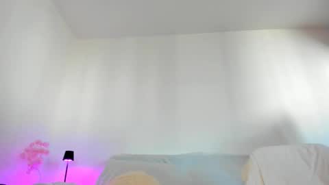 Emma online show from November 3, 2025, 9:32 am