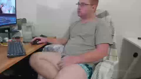 Snapshot of hornyguy69260 chatting on September 20, 2025, 1:39 am FGs new home online show from September 20, 2025, 1:39 am