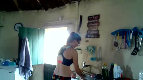 Snapshot of hornyhippies0080 chatting on September 20, 2025, 6:25 am Nix D online show from September 20, 2025, 6:25 am