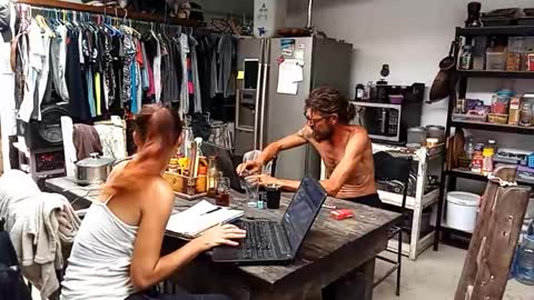 Snapshot of hornyhippies0080 chatting on October 27, 2025, 2:54 pm Nix D online show from October 27, 2025, 2:54 pm