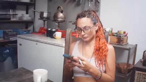 Snapshot of hornyhippies0080 chatting on March 30, 2026, 5:52 am Nix D online show from March 30, 2026, 5:52 am