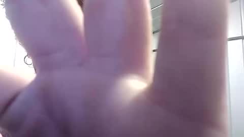 hornyhornyhorny12312 online show from April 1, 2026, 6:05 pm