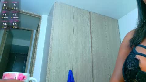 Valentina  online show from June 28, 2026, 11:27 am