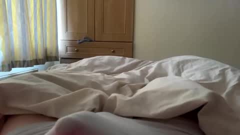 Snapshot of hornyian91 chatting on February 1, 2025, 8:50 am Liverpool lad online show from February 1, 2025, 8:50 am