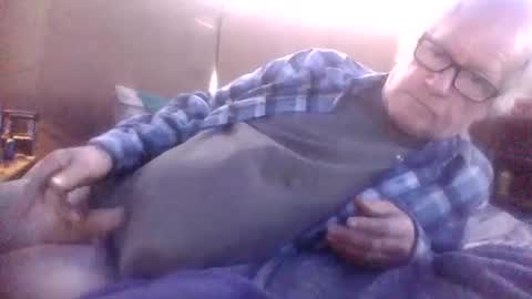 james or jim online show from December 31, 2024, 7:18 pm