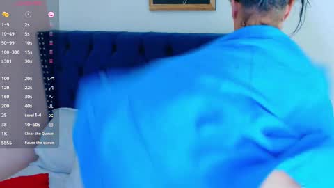 Snapshot of hornylatimommy chatting on September 26, 2025, 6:56 pm Natasha  online show from September 26, 2025, 6:56 pm