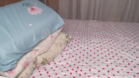 Nikki online show from March 27, 2026, 8:26 am