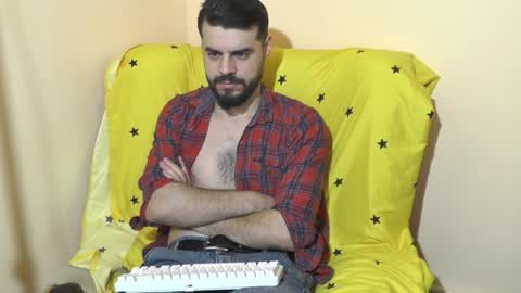 Snapshot of hornymaster93 chatting on January 6, 2025, 9:08 am hornymaster online show from January 6, 2025, 9:08 am