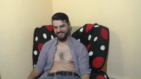 Snapshot of hornymaster93 chatting on March 3, 2025, 12:26 am hornymaster online show from March 3, 2025, 12:26 am