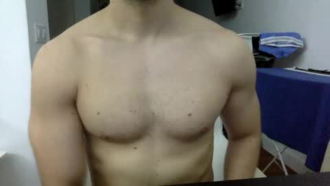hornyspaniard93 online show from April 27, 2026, 10:30 pm