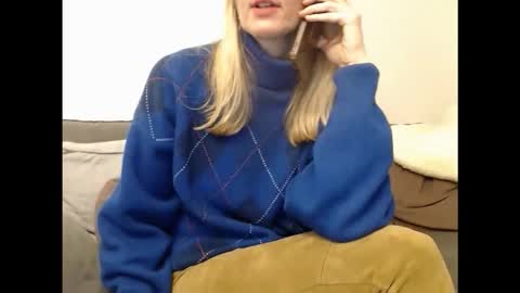 Hornyssima online show from February 4, 2026, 2:56 pm