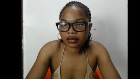 hornyxbum online show from April 26, 2026, 5:32 pm