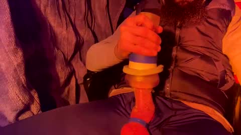 horse9ram5 online show from January 9, 2025, 5:55 am