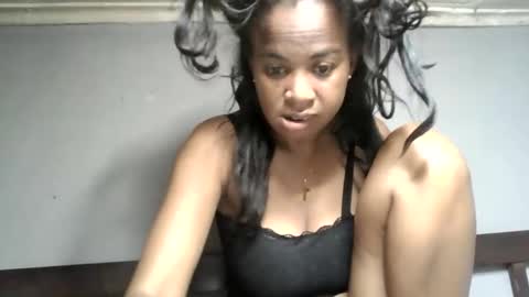Snapshot of hortansiaa chatting on June 8, 2026, 11:10 am Hortansiaa online show from June 8, 2026, 11:10 am