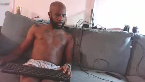 Horus00 online show from October 2, 2025, 10:44 am