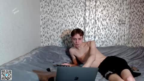 Snapshot of horzy_forz chatting on December 29, 2024, 9:52 pm Horzy online show from December 29, 2024, 9:52 pm