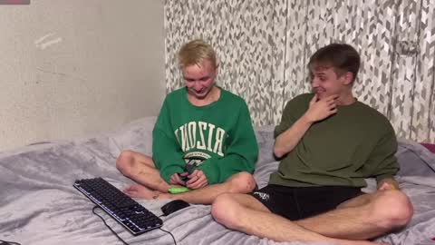 Snapshot of horzy_forz chatting on January 5, 2025, 8:31 pm Horzy online show from January 5, 2025, 8:31 pm
