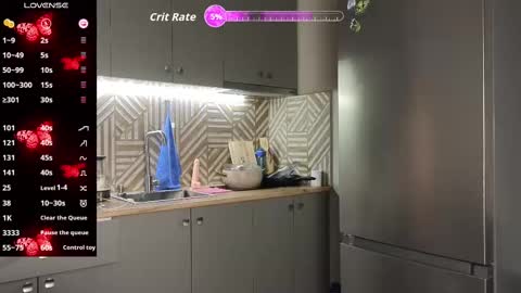 hosina_sayeri online show from October 5, 2025, 7:23 pm