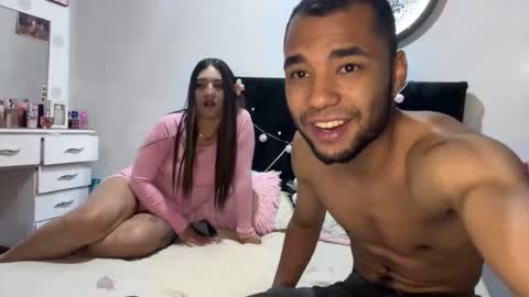 Snapshot of hot2gether69 chatting on February 24, 2026, 2:20 am hot2gether69 online show from February 24, 2026, 2:20 am