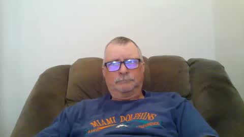 Snapshot of hot4tightholes chatting on January 9, 2025, 2:51 pm hot4tightholes online show from January 9, 2025, 2:51 pm