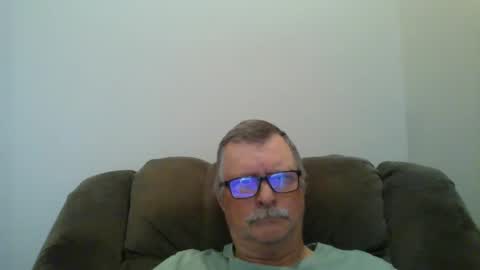 Snapshot of hot4tightholes chatting on February 28, 2025, 2:31 pm hot4tightholes online show from February 28, 2025, 2:31 pm